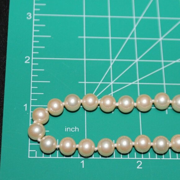 Vintage 24" Faux Pearl Strand Necklace - Picture 9 of 10